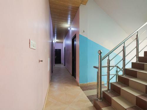 Oyo Flagship 87056 Hotel Raj Lalit