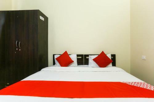 Hotel Oyo Flagship 48731 Pradeep Hostel