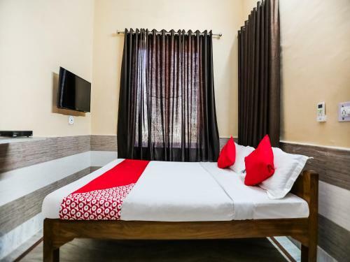Oyo 40880 Hotel Shashi