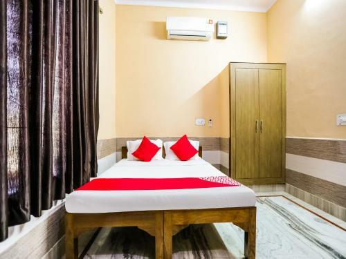 Oyo 40880 Hotel Shashi