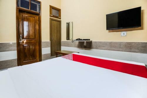 Oyo 40880 Hotel Shashi