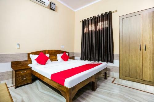 Oyo 40880 Hotel Shashi