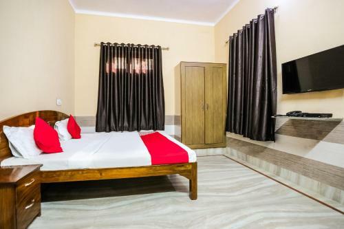 Oyo 40880 Hotel Shashi