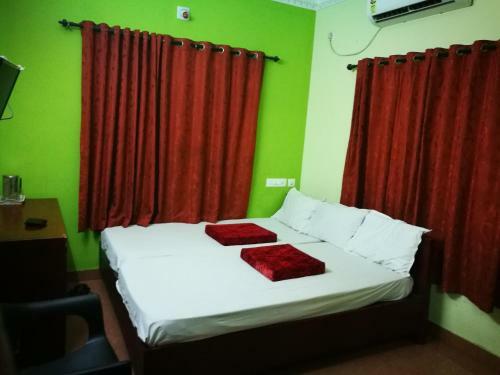 Hotel Vasudev Regency