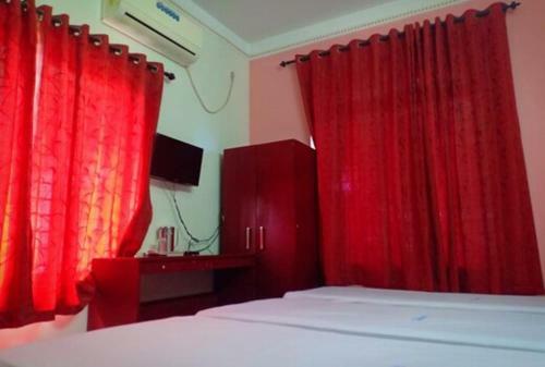 Hotel Vasudev Regency