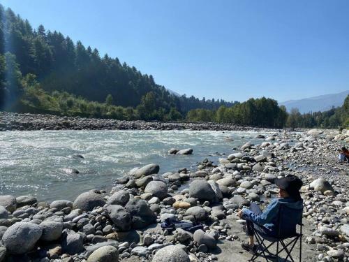 M�nage-by The Beas, Manali