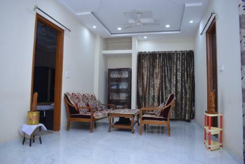 Govind Niwas Home Stay