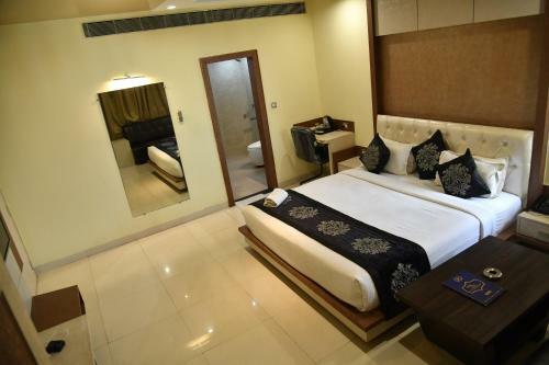 Hotel Vedas,gwalior