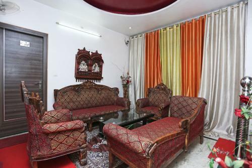 Collection O 2756 Hotel Virasat