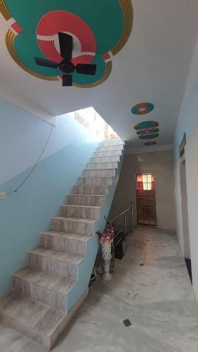 Ganesh Home Stay