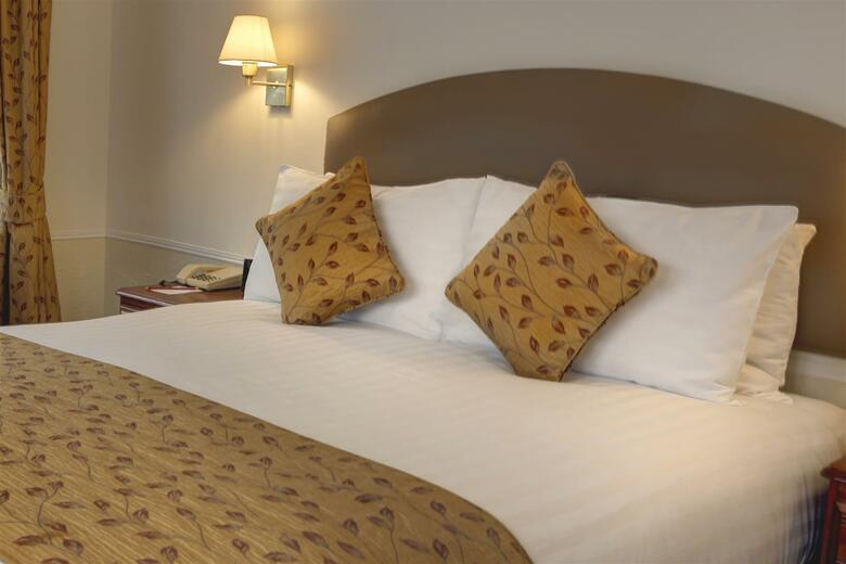Best Western Old Tollgate Hotel & Restaurant