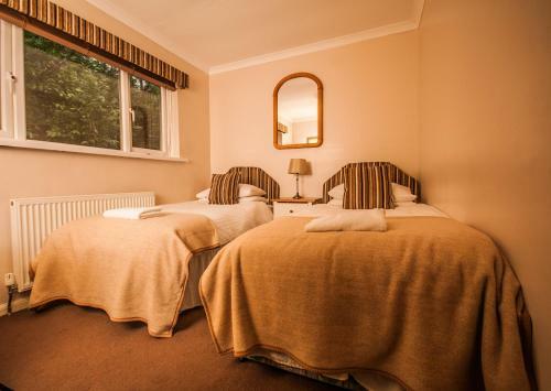 The Manor Hotel