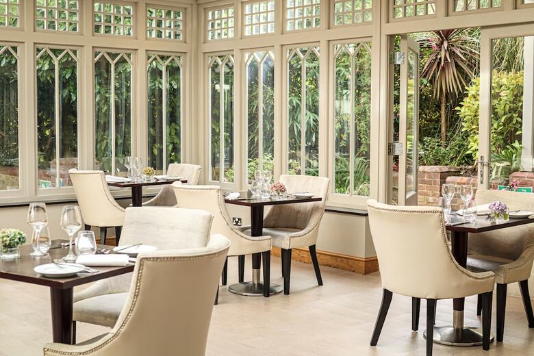 Rowhill Grange Hotel & Utopia Spa