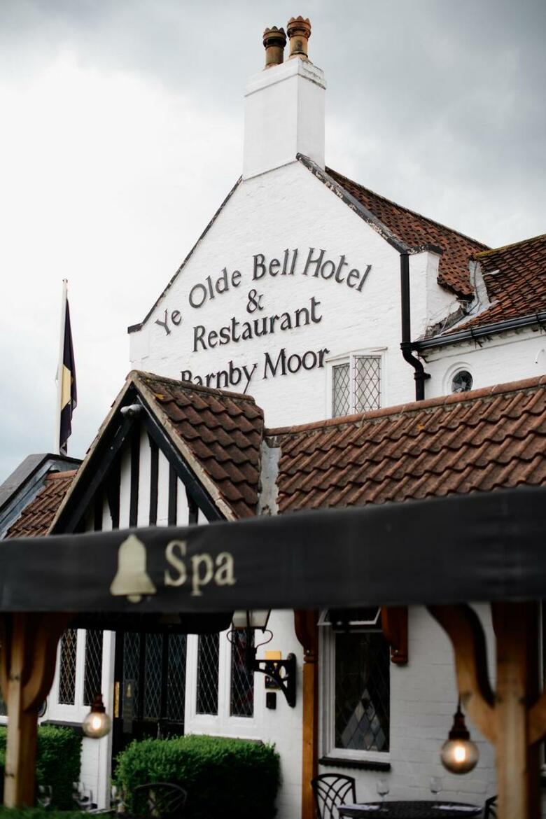 Ye Olde Bell Hotel