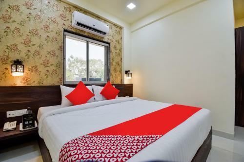Oyo Flagship 79481hotel Bridge View