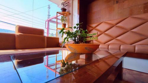 Spring Sky Haridwar By Shrigo Hotels
