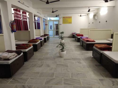 Albergue Dormitary Mahant Tulsidas Charandas Trust