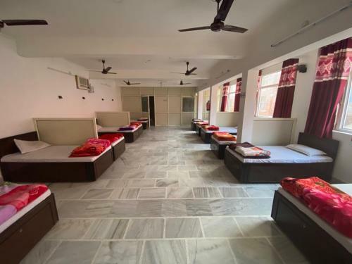 Albergue Dormitary Mahant Tulsidas Charandas Trust