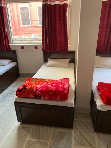 Albergue Dormitary Mahant Tulsidas Charandas Trust