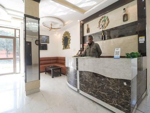 Collection O 85952 Neelkanth Hotel