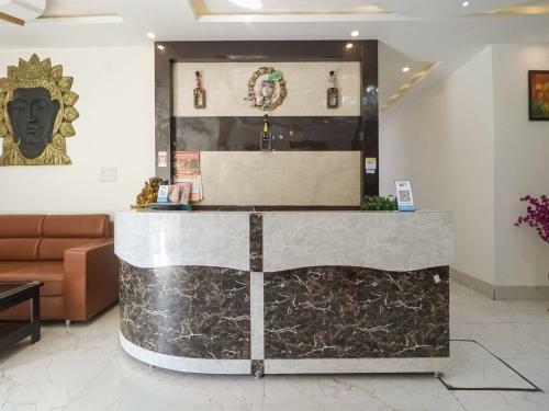 Collection O 85952 Neelkanth Hotel
