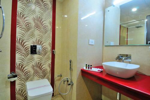 Hotel Crystal Ganga Heights - 1.5 Km From Har Ki Pauri