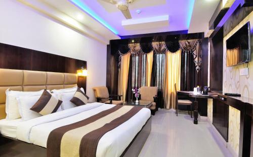 Hotel Crystal Ganga Heights - 1.5 Km From Har Ki Pauri