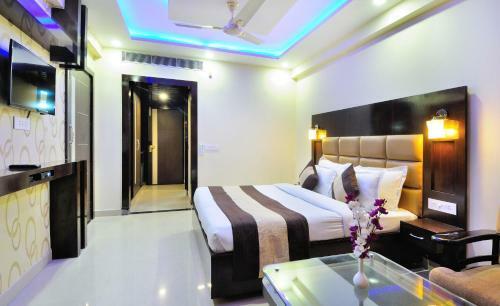 Hotel Crystal Ganga Heights - 1.5 Km From Har Ki Pauri