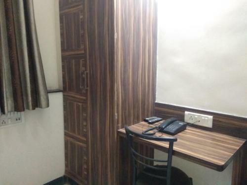 Hotel Neelam Residency