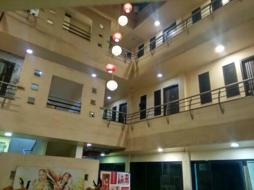 Hotel Neelam Residency