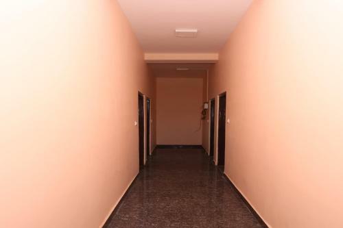 Oyo Flagship 47507 Hotel Chandra