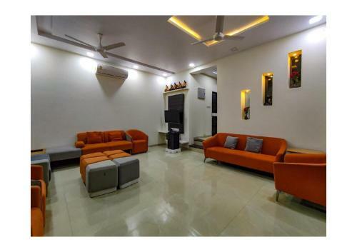 Villa Luxpour 6bhk