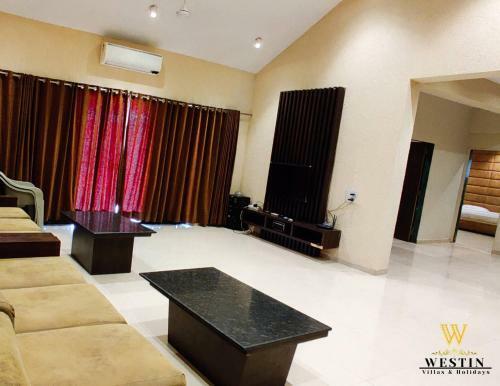 Westin Villas 4bhk With Private Swimming Pool