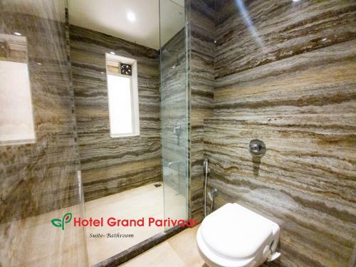 Hotel Grand Parivaar