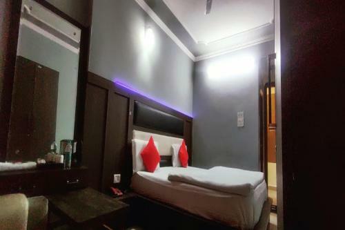 Oyo 87091 Hotel Nip