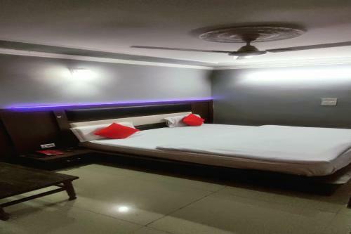 Oyo 87091 Hotel Nip