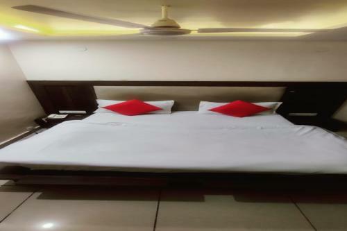 Oyo 87091 Hotel Nip