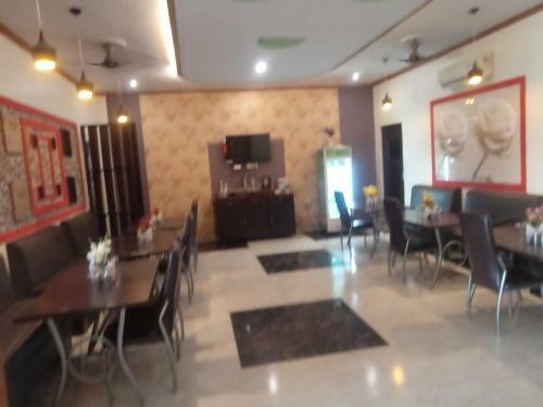 Hotel Siddharth By Wb Economy