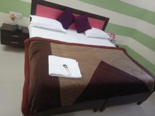 Hotel Siddharth By Wb Economy