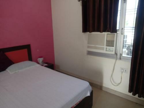 Hotel Siddharth By Wb Economy