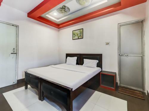 Oyo Flagship 83103 Hotel Rudra Residency