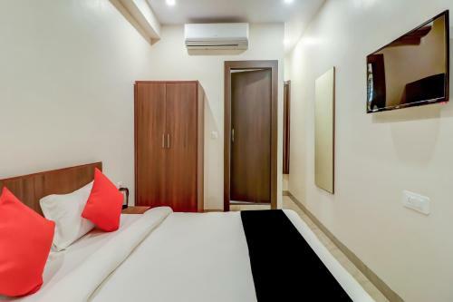 Hotel Collection O 80333 The Royal Hills Premium