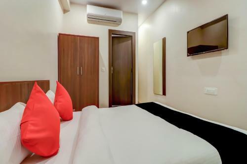 Hotel Collection O 80333 The Royal Hills Premium