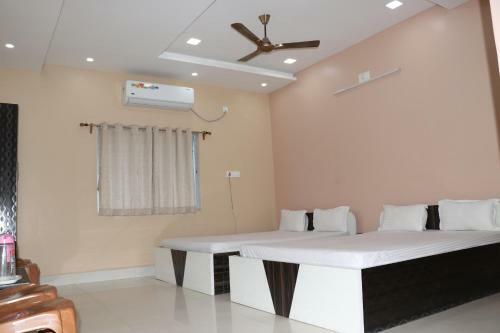 Hotel Somani Inn