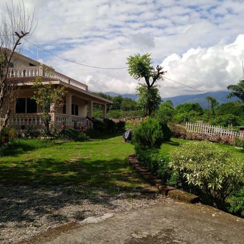Jolly Retreat