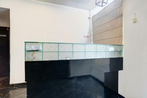 Oyo 82374 Hotel S9
