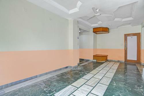 Capital O 82005 Hotel Shree Villa