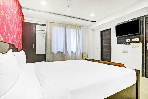 Townhouse 499 Hotel Lnk