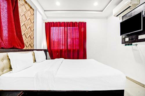 Townhouse 499 Hotel Lnk