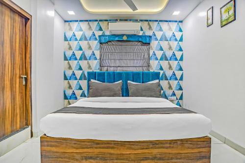 Collection O 82620 Vpawar Hotel & Restaurant